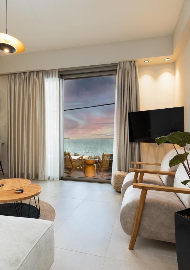 לרפטרה Kales Sea View Suites מראה חיצוני תמונה